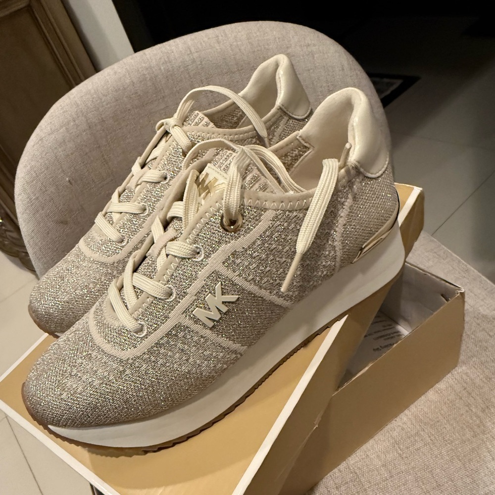 Michael Kors Silver Sneakers Modern Knit Design